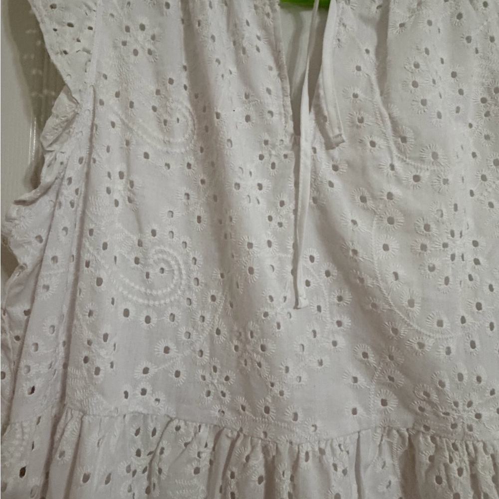 White Eyelet Tiered ' Dress - Picture 2 of 6
